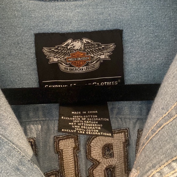 Harley Davidson long sleeve button up denim - Picture 4 of 8
